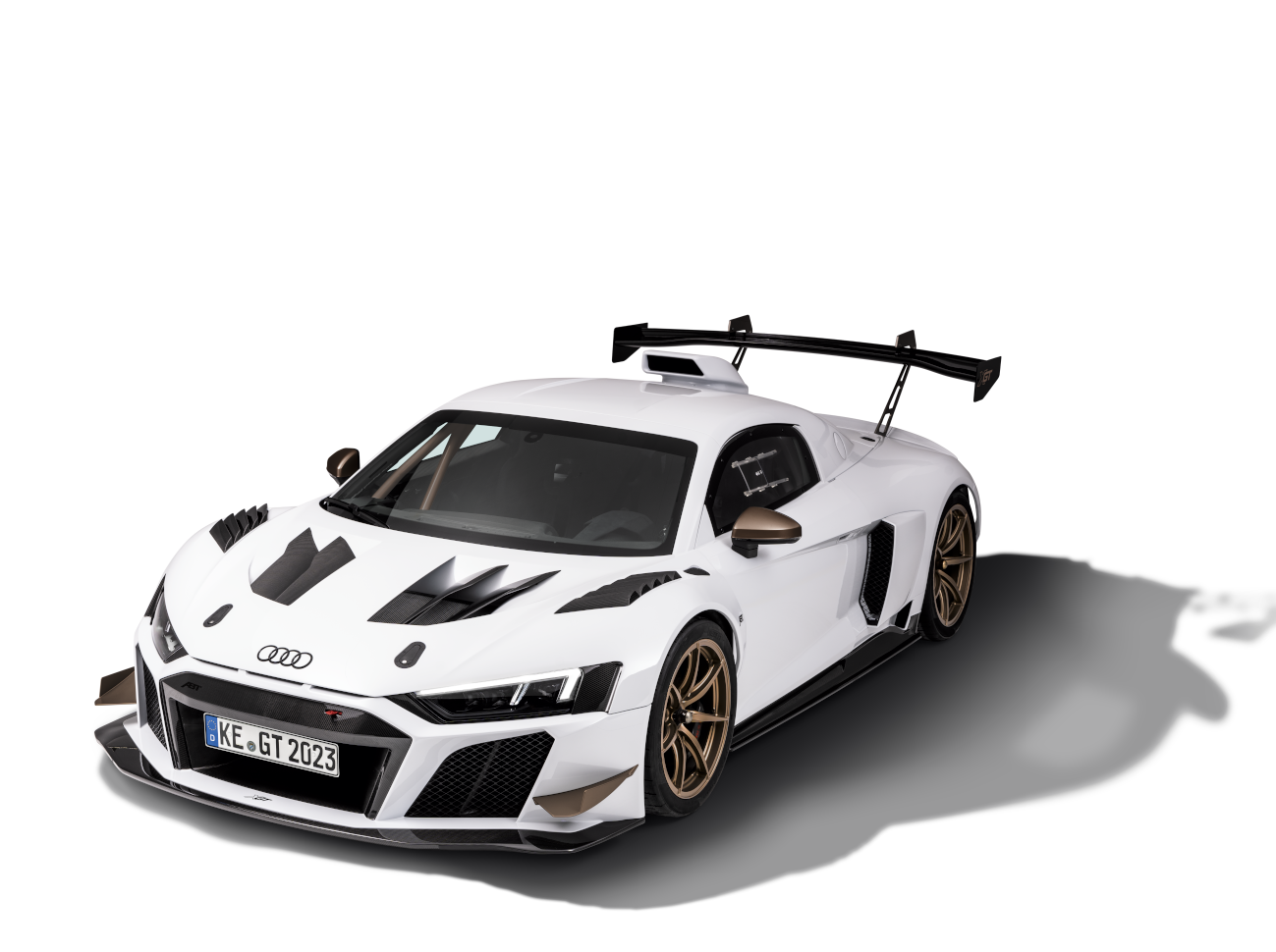 White-black XGT with bronze-coloured rims from the angled front view