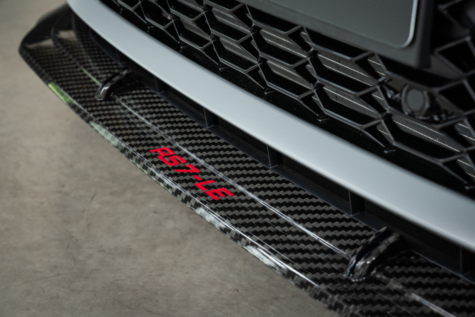 Close-up of front lip