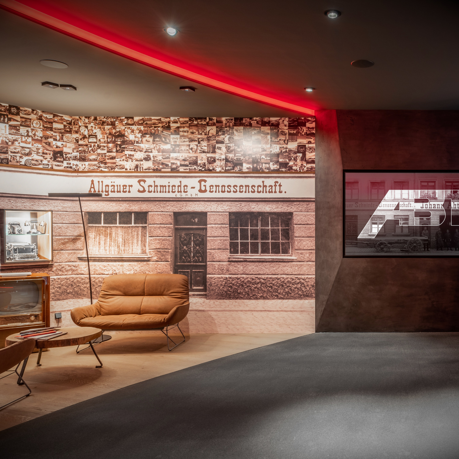 View of the seating area in the Edelschmiede